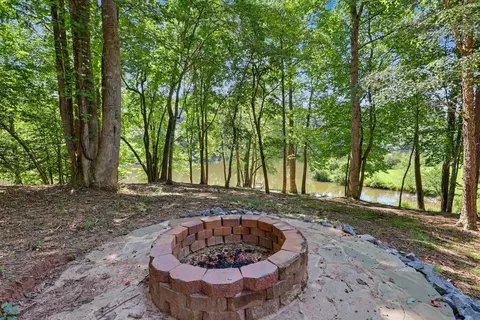 Exterior - 1105 Old Evans Rd, Murphy, NC 28906 photo 11 of 18