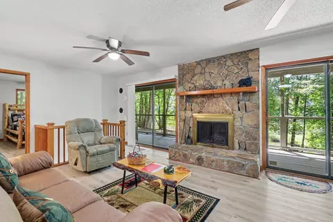 Living - 1105 Old Evans Rd, Murphy, NC 28906 photo 1 of 4