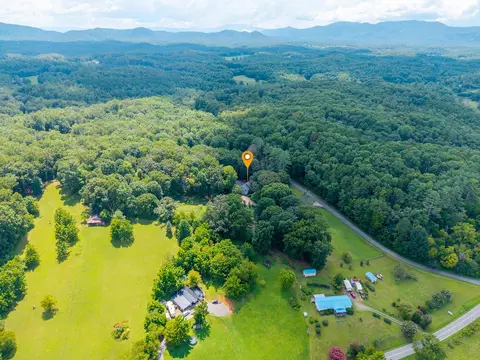 View/Area - 105 Liberty Rd, Murphy, NC 28906 photo 2 of 4