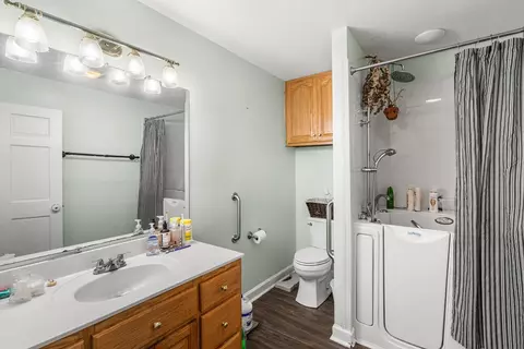 Bath - 105 Liberty Rd, Murphy, NC 28906 photo 4 of 6