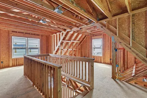 Entry Way - 526 Mcdonald Rd, Murphy, NC 28906 photo 10 of 12