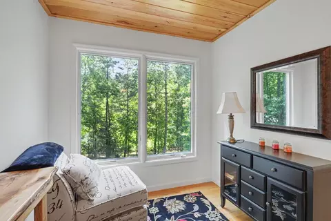 Entry Way - 526 Mcdonald Rd, Murphy, NC 28906 photo 3 of 12