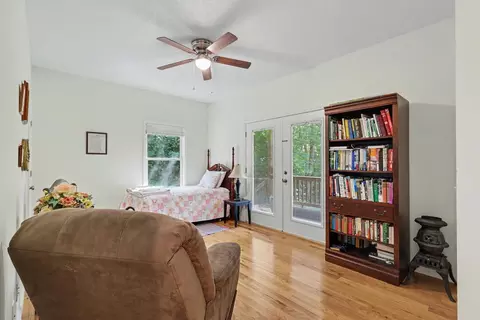 Bedroom - 526 Mcdonald Rd, Murphy, NC 28906 photo 7 of 11