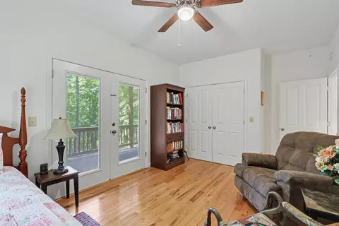 Bedroom - 526 Mcdonald Rd, Murphy, NC 28906 photo 8 of 11