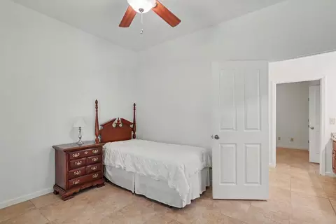 Bedroom - 526 Mcdonald Rd, Murphy, NC 28906 photo 9 of 11