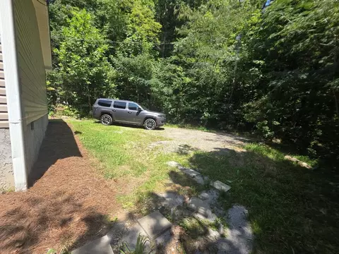 Exterior - 1985 Andrews Rd, Murphy, NC 28906 photo 3 of 4