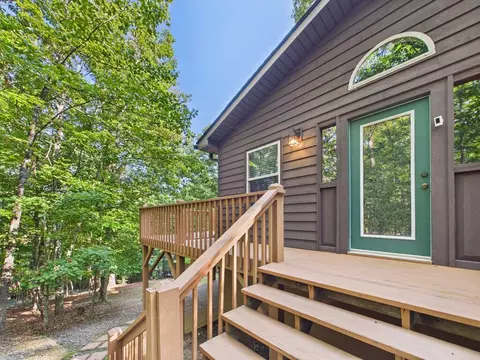 Exterior - 121 High Ridge Rd, Murphy, NC 28906 photo 2 of 16