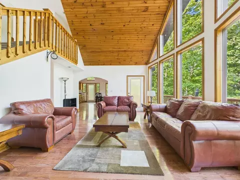 Living - 121 High Ridge Rd, Murphy, NC 28906 photo 5 of 6