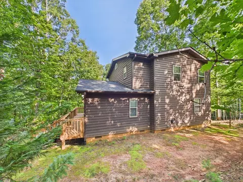 Exterior - 121 High Ridge Rd, Murphy, NC 28906 photo 6 of 16
