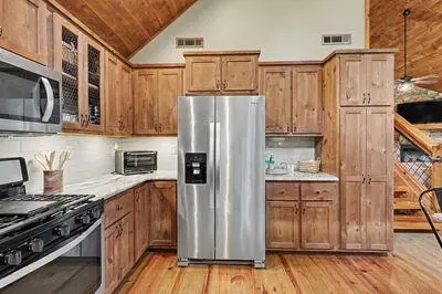 Kitchen - 167 Anglers Loop, Blue Ridge, GA 30513 photo 3 of 5