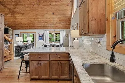 Kitchen - 167 Anglers Loop, Blue Ridge, GA 30513 photo 4 of 5