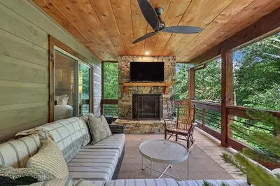 Exterior - 167 Anglers Loop, Blue Ridge, GA 30513 photo 5 of 19