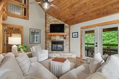 Living - 167 Anglers Loop, Blue Ridge, GA 30513 photo 1 of 5