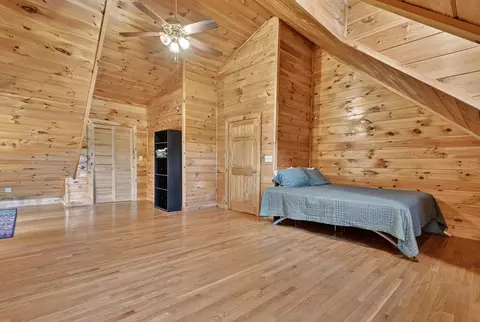 Bedroom - 220 Chat-a-while Ln, Morganton, GA 30560 photo 4 of 5