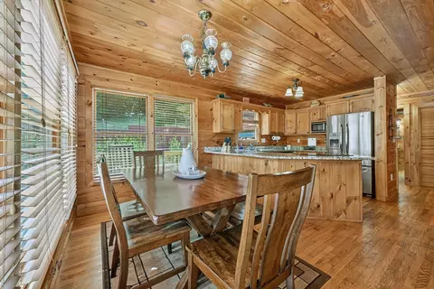 Dining - 220 Chat-a-while Ln, Morganton, GA 30560 photo 4 of 4