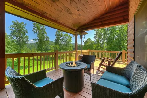 Exterior - 220 Chat-a-while Ln, Morganton, GA 30560 photo 3 of 21