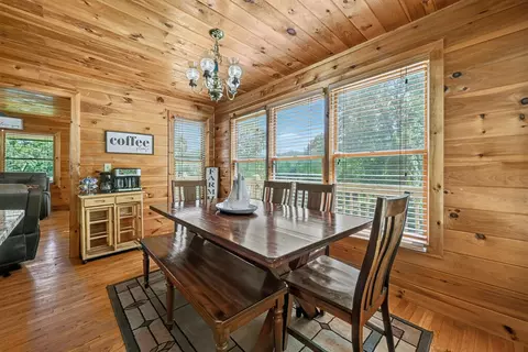 Dining - 220 Chat-a-while Ln, Morganton, GA 30560 photo 3 of 4