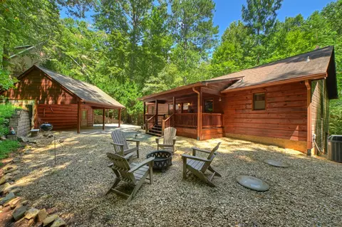162 Primrose Ct, Ellijay, GA 30540