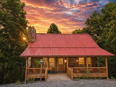 78 Hidden Pine Trl, Blairsville, GA 30512