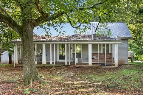 367 E Second St, Blue Ridge, GA 30513