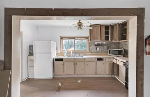 367 E Second St, Blue Ridge, GA 30513 photo 8