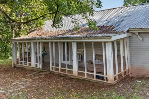 367 E Second St, Blue Ridge, GA 30513 photo 3