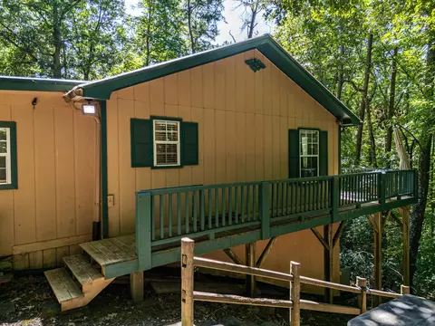 Exterior - 55 Laurel Springs Dr, Murphy, NC 28906 photo 4 of 11