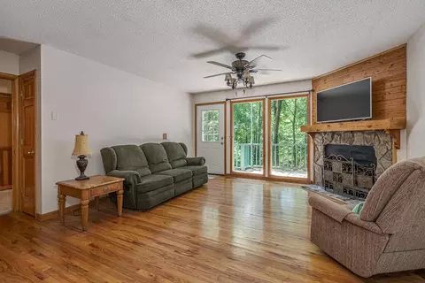 Living - 55 Laurel Springs Dr, Murphy, NC 28906 photo 2 of 3