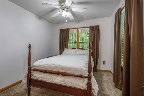 Bedroom - 55 Laurel Springs Dr, Murphy, NC 28906 photo 3 of 4