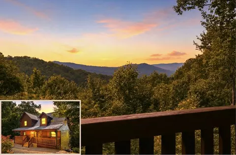 175 Leisure Dr, Ellijay, GA 30536