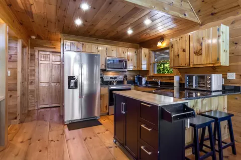 Kitchen - 20 Locust Pointe Trl, Murphy, NC 28906 photo 1 of 2