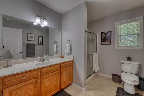 Bath - 775 Hillside Dr, Warne, NC 28909 photo 2 of 4