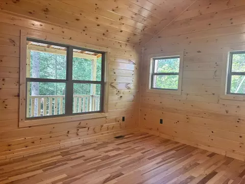 Living - 83 Noelles Pass, Murphy, NC 28906 photo 4 of 4