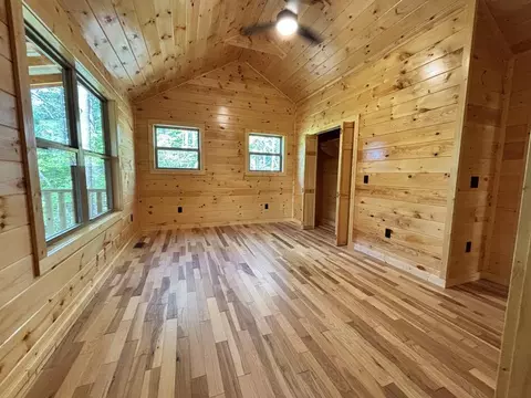 Bedroom - 83 Noelles Pass, Murphy, NC 28906 photo 2 of 5