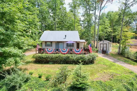 3259 Coffey Ln, Young Harris, GA 30582