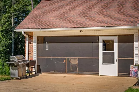 Exterior - 30 Skyline Dr, Murphy, NC 28906 photo 22 of 25