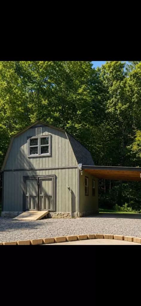 Exterior - 190 Coyote Run, Murphy, NC 28906 photo 3 of 6
