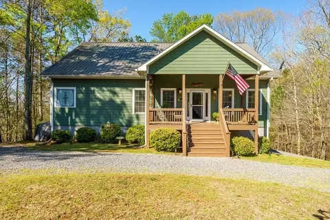 144 Monet Dr, Ellijay, GA 30540