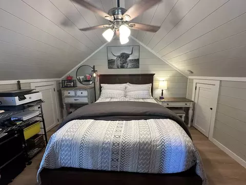 Bedroom - 610 E Second St, Blue Ridge, GA 30513 photo 2 of 2