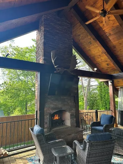 Exterior - 610 E Second St, Blue Ridge, GA 30513 photo 5 of 12