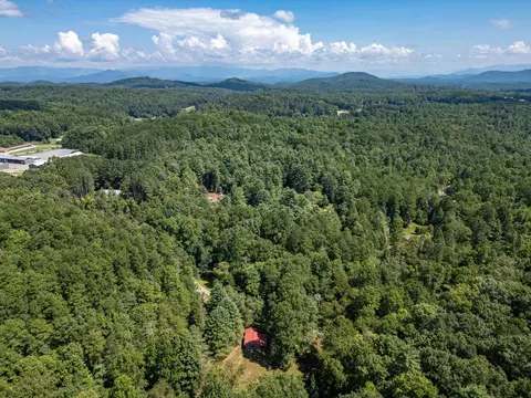 View/Area - 372 Hunter Rdg, Murphy, NC 28906 photo 3 of 4