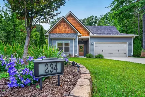 234 Sunset Cv, Ellijay, GA 30540