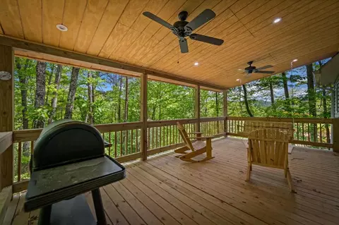 201 Minnehaha Trl, Blue Ridge, GA 30513