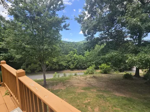 Exterior - 33 Field Crest Dr, Murphy, NC 28906 photo 1 of 8