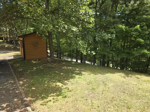 Exterior - 33 Field Crest Dr, Murphy, NC 28906 photo 5 of 8
