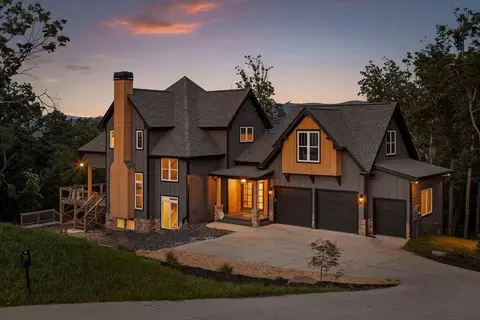 1722 High Summit Dr, Talking Rock, GA 30175