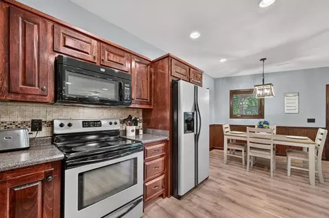 Kitchen - 43 Devils Den Overlook, Epworth, GA 30541 photo 10 of 10