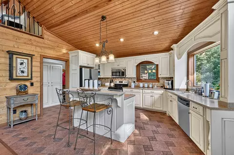 Kitchen - 43 Devils Den Overlook, Epworth, GA 30541 photo 1 of 10