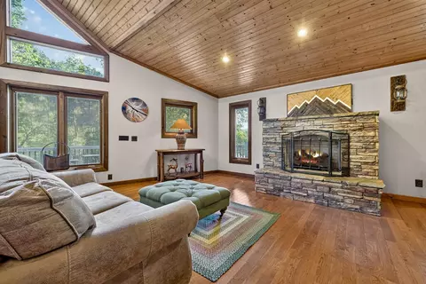 Living - 43 Devils Den Overlook, Epworth, GA 30541 photo 5 of 6