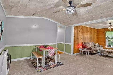 Dining - 357 Wise Rd, Morganton, GA 30560 photo 2 of 2